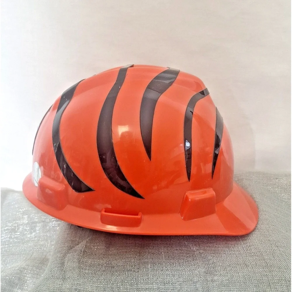 NFL Bengals V-Gard Hard Hat Medium MSA Safety Works Class E Type 1 Orange Black